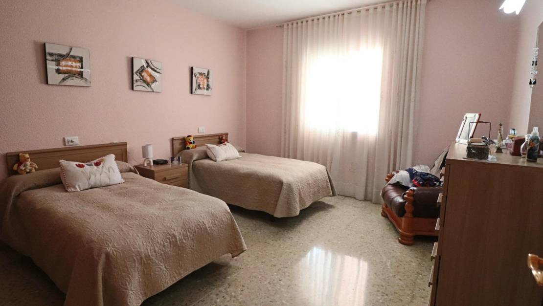 Sale - Villa - Benidorm - Benidorm Centro