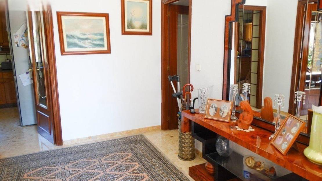 Sale - Villa - Benidorm - Benidorm Centro