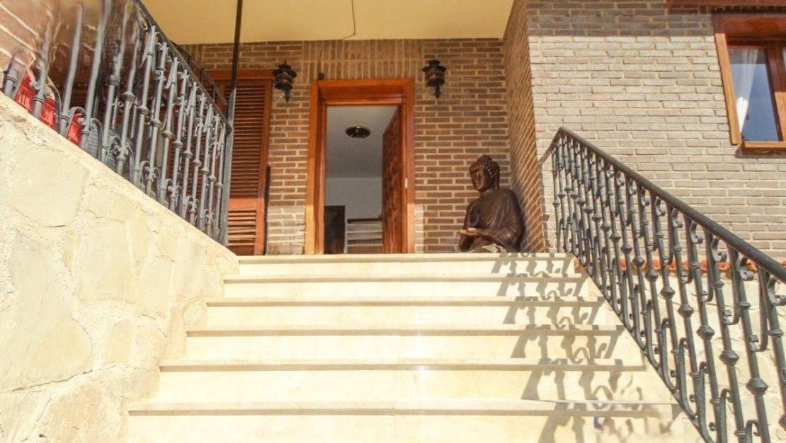 Sale - Villa - Benidorm - Benidorm Centro