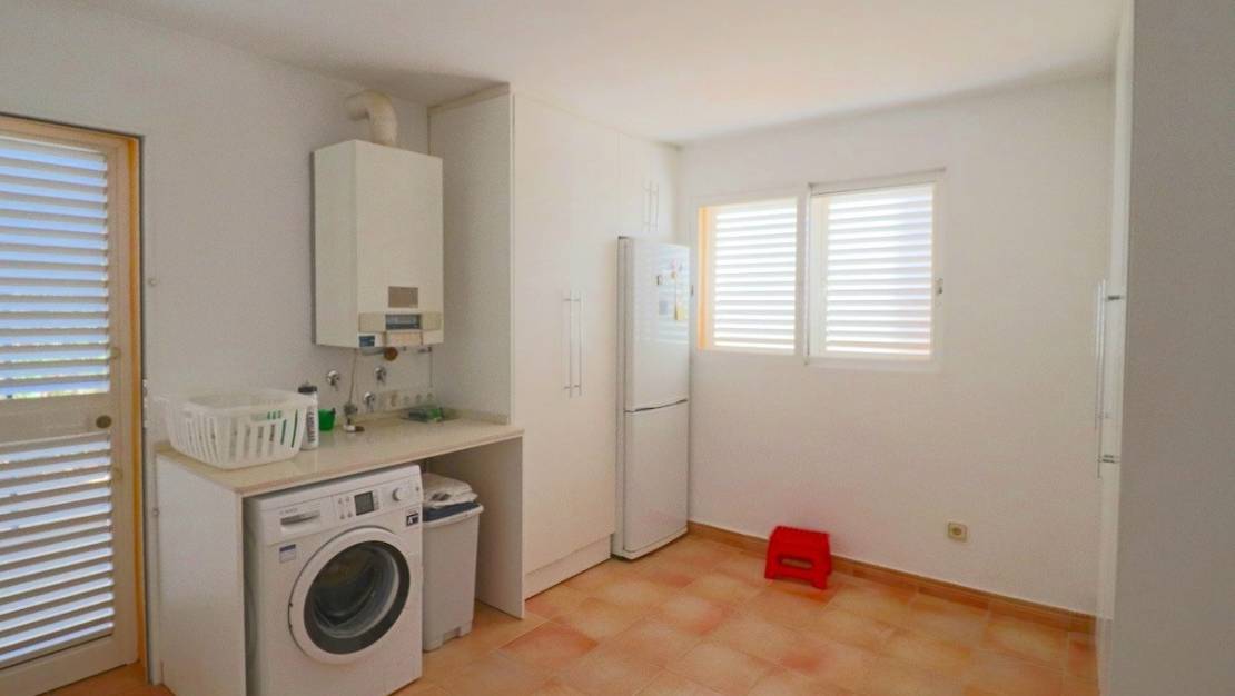 Sale - Villa - Benidorm - Benidorm Centro