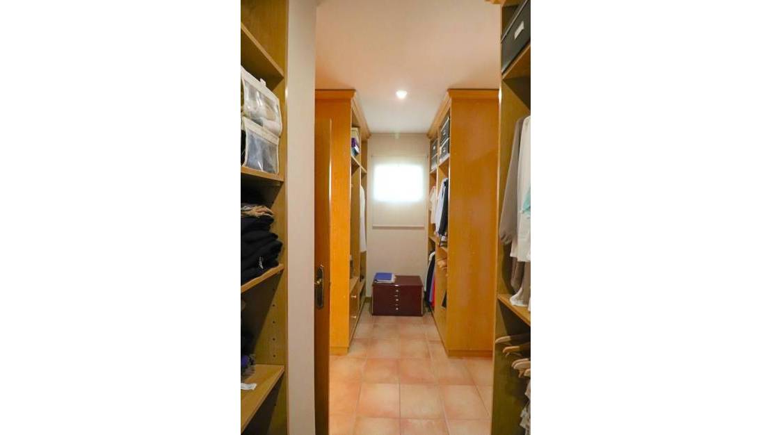 Sale - Villa - Benidorm - Benidorm Centro