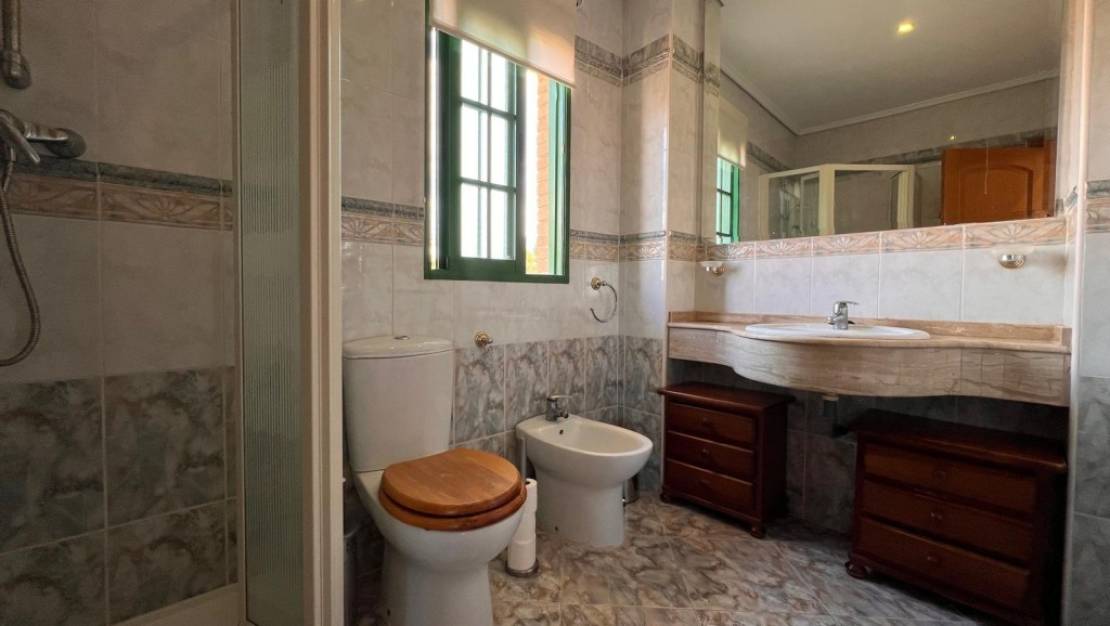 Sale - Villa - Benidorm - Benidorm Centro