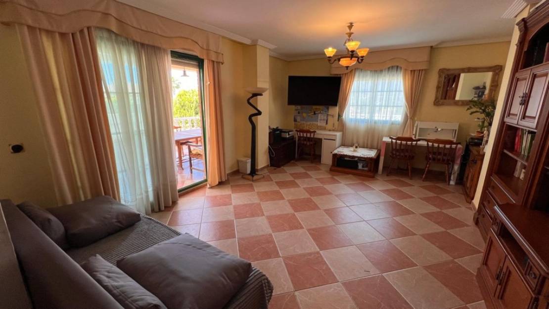 Sale - Villa - Benidorm - Benidorm Centro