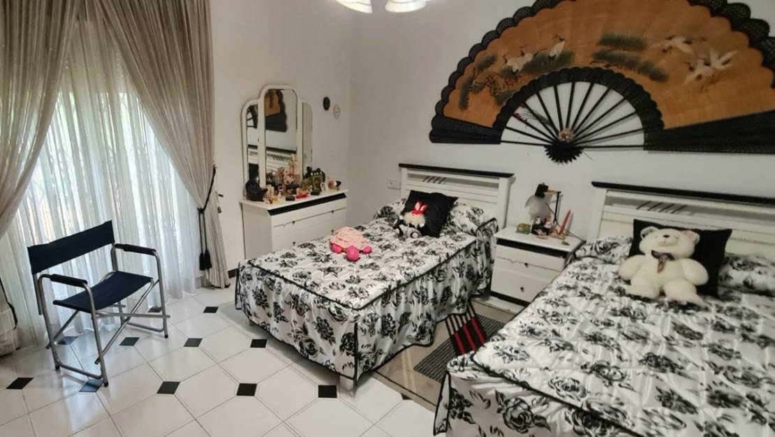 Sale - Villa - Benidorm - Benidorm Centro