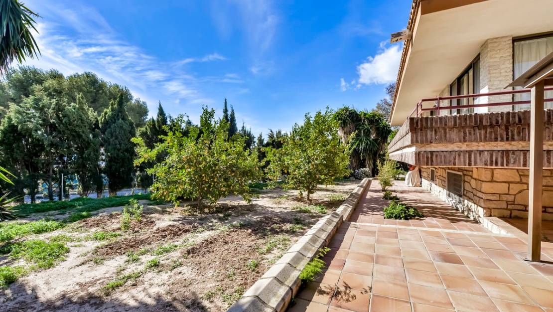 Sale - Villa - Benidorm - Benidorm Centro