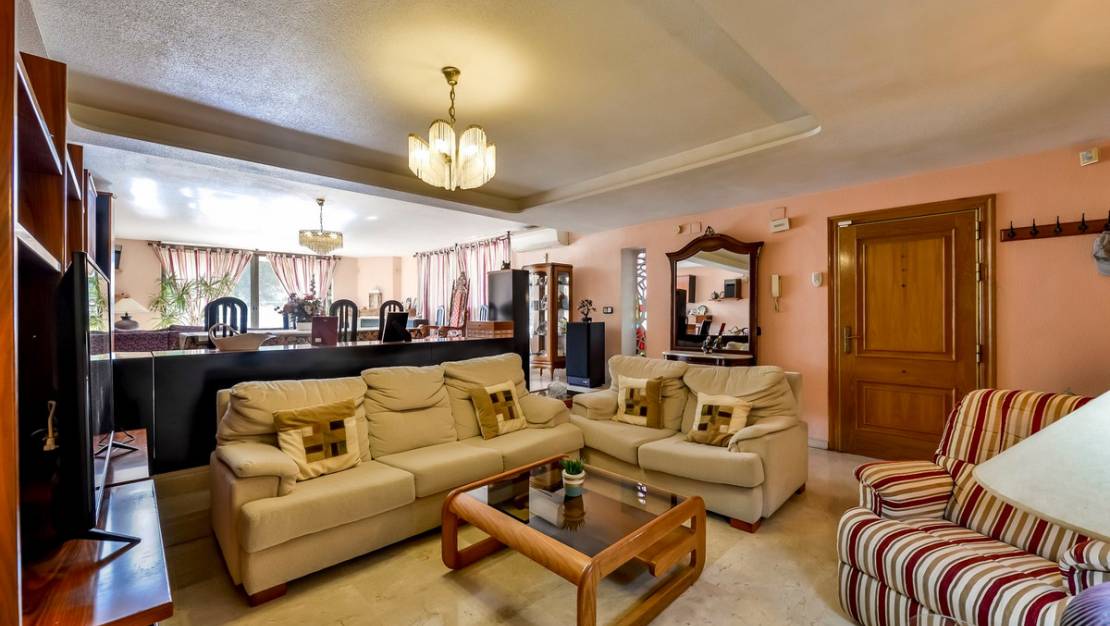 Sale - Villa - Benidorm - Benidorm Centro