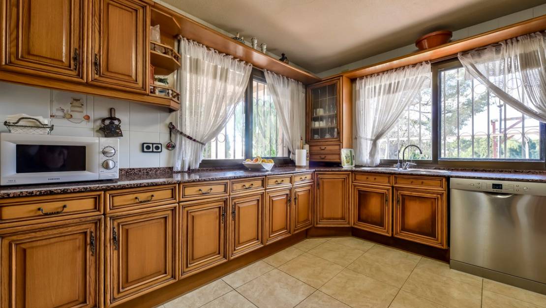 Sale - Villa - Benidorm - Benidorm Centro