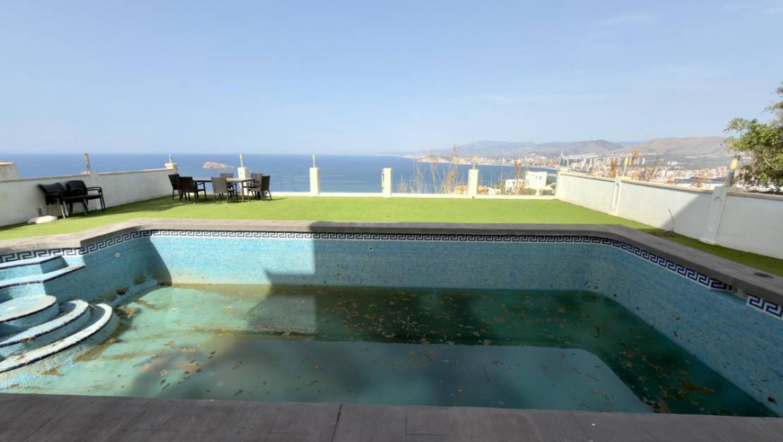 Sale - Villa - Benidorm - Benidorm Centro