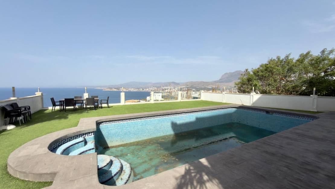 Sale - Villa - Benidorm - Benidorm Centro
