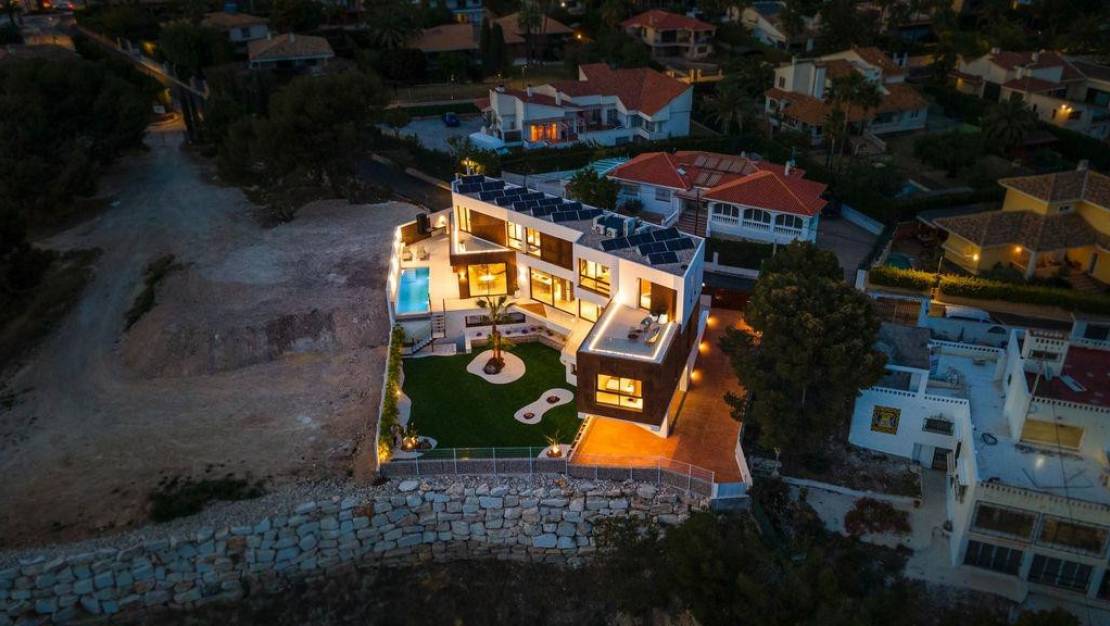 Sale - Villa - Benidorm - Benidorm Centro