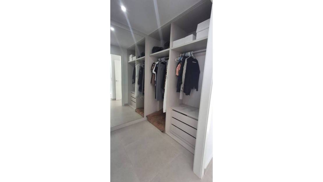 Sale - Villa - Benidorm - Urb Entre Naranjos