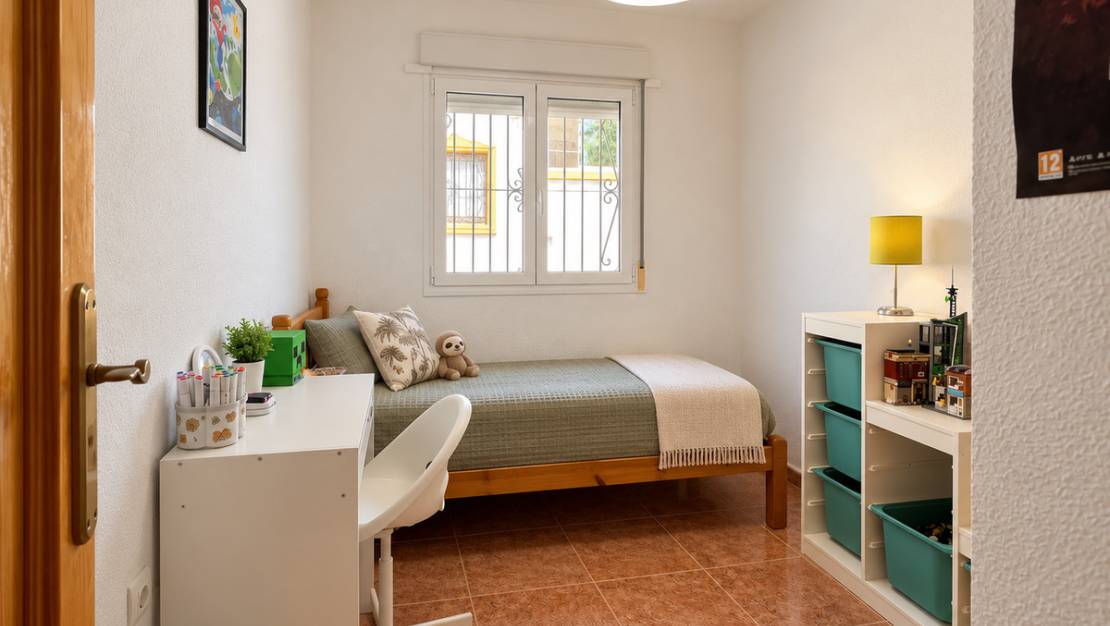 Sale - Villa - Benidorm - Urb Entre Naranjos