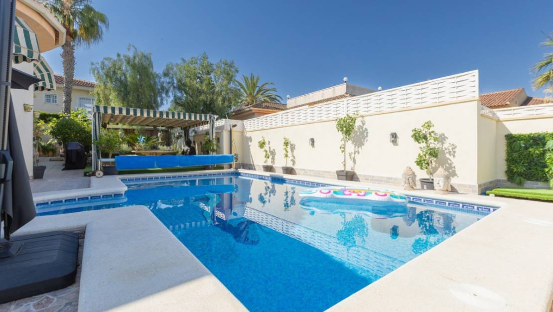 Sale - Villa - Benijofar