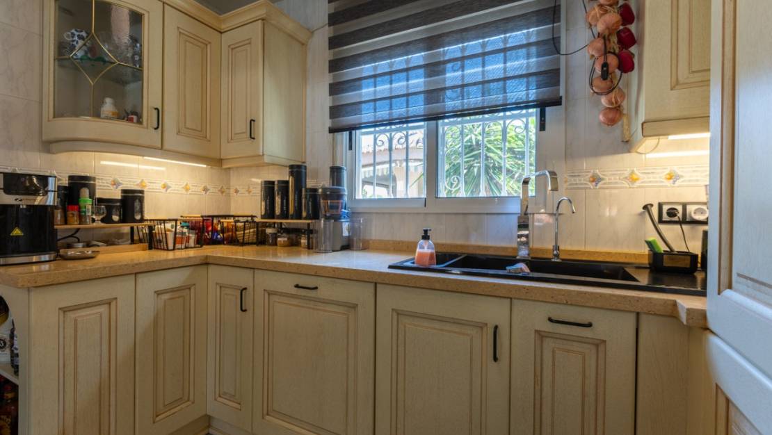 Sale - Villa - Benijofar