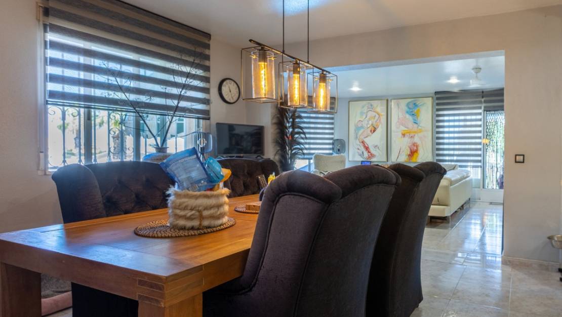 Sale - Villa - Benijofar