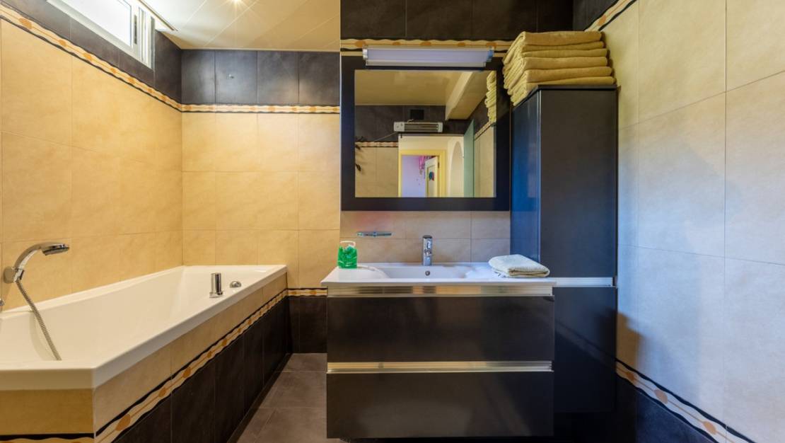 Sale - Villa - Benijofar