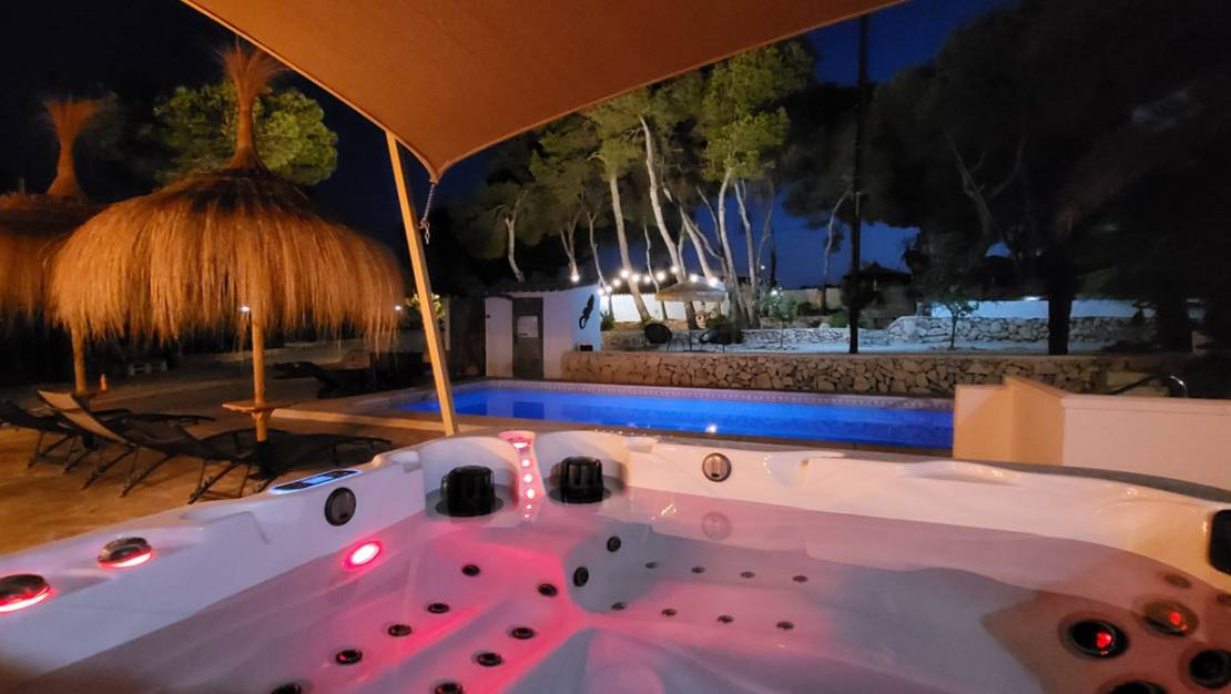 Sale - Villa - Benissa - La Fustera