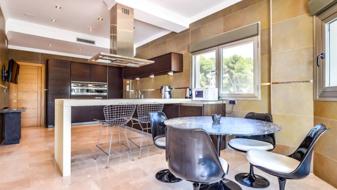 Sale - Villa - Benissa - La Fustera