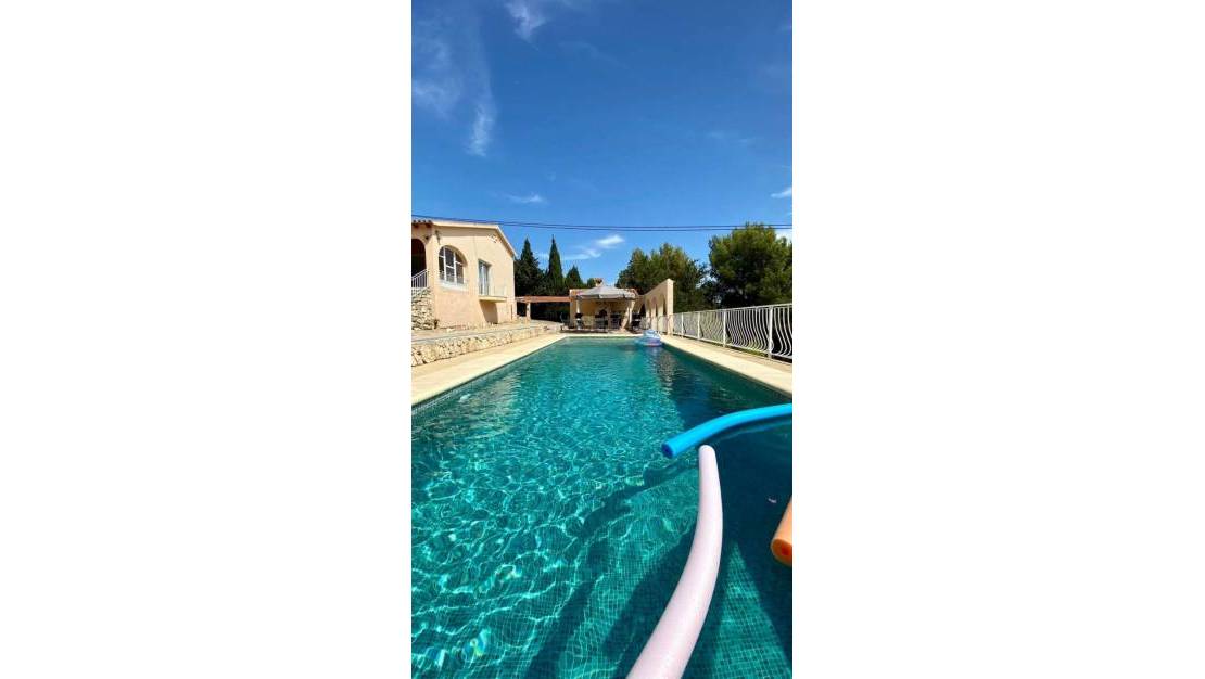 Sale - Villa - Benissa - La Fustera