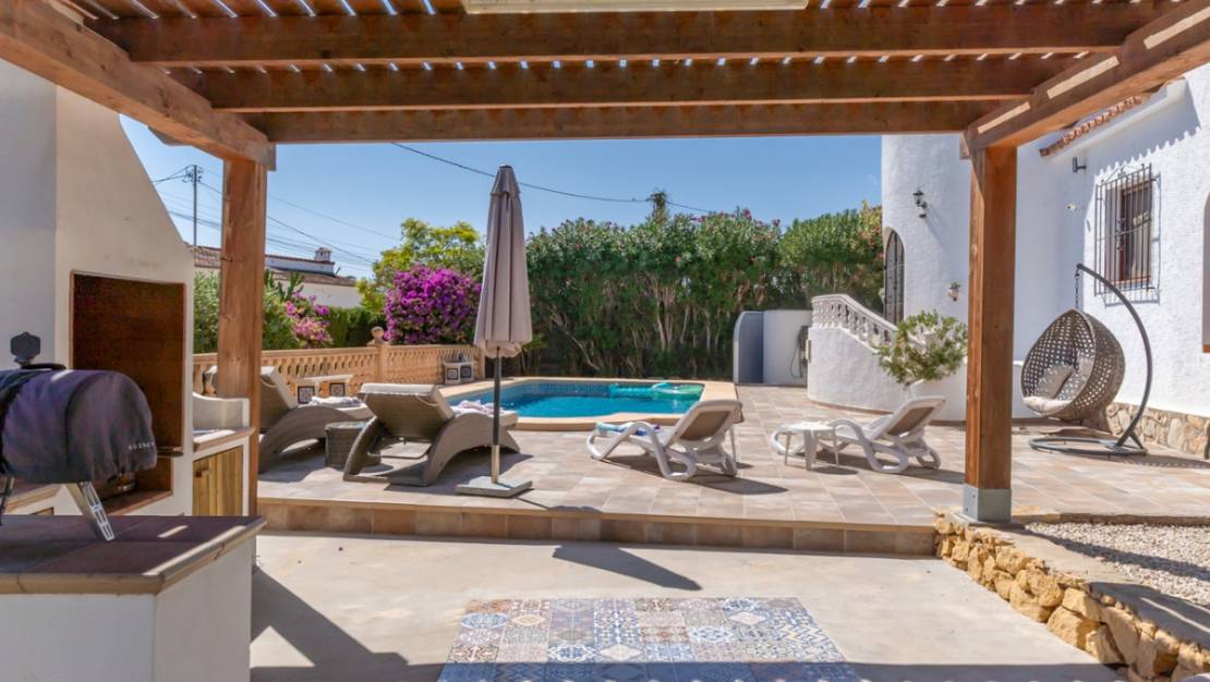 Sale - Villa - Benissa - La Fustera