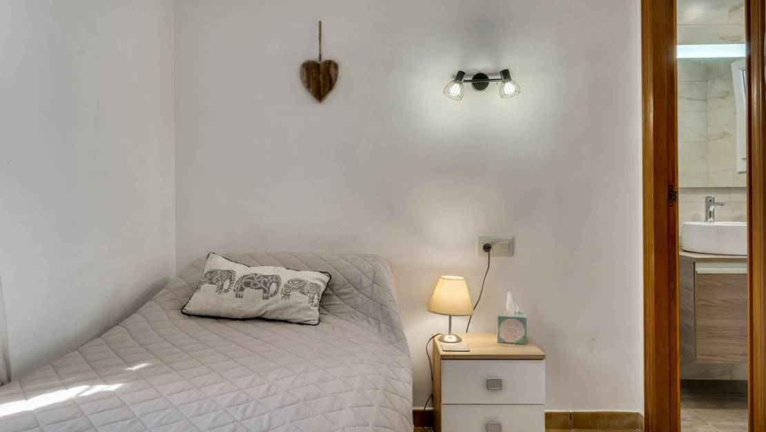 Sale - Villa - Benissa - La Fustera