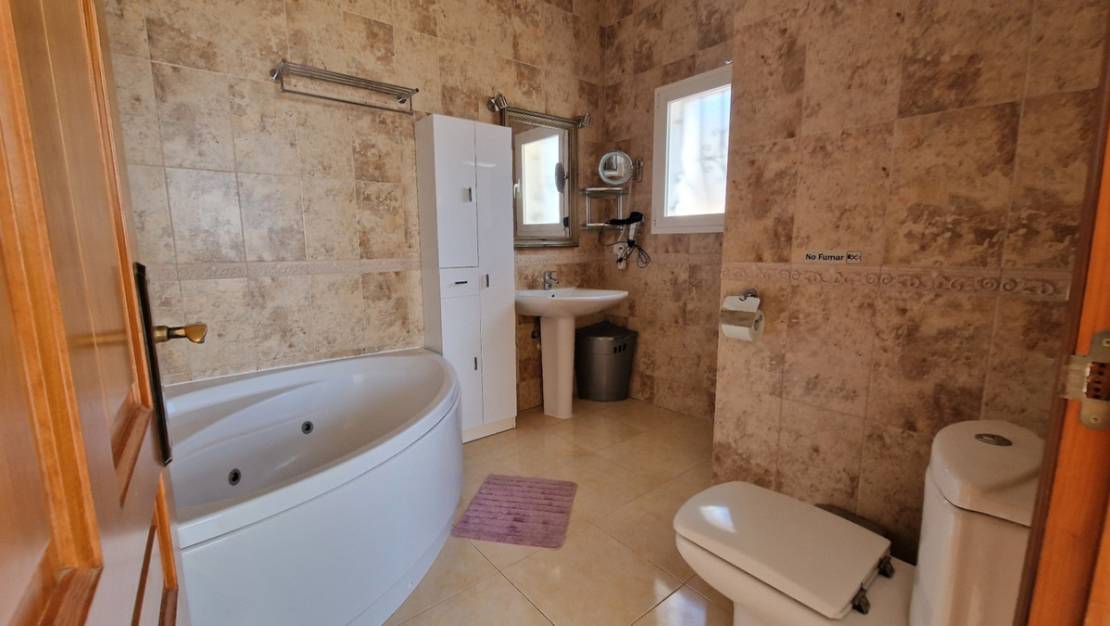 Sale - Villa - Benitachell - Benitachell Centro