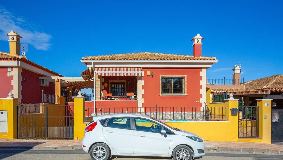 Sale - Villa - Bigastro