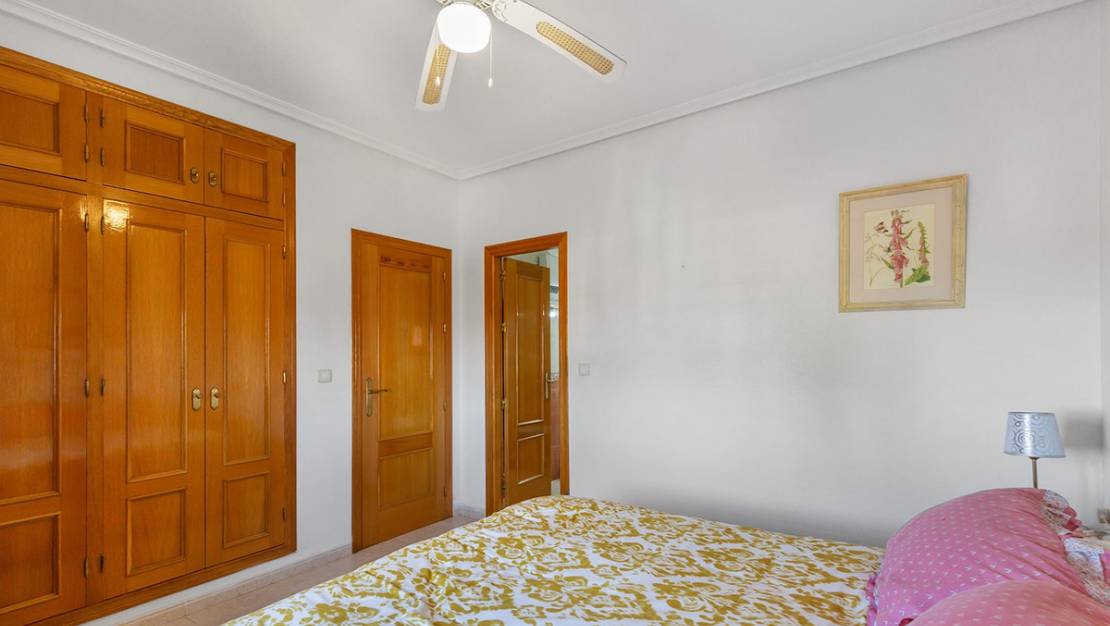 Sale - Villa - Bigastro