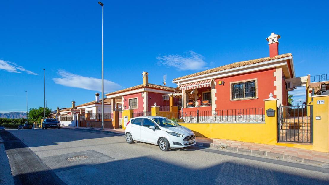 Sale - Villa - Bigastro