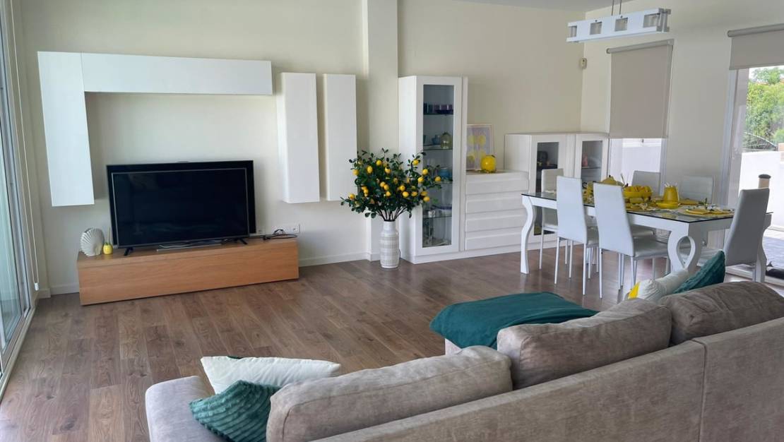 Sale - Villa - Bigastro