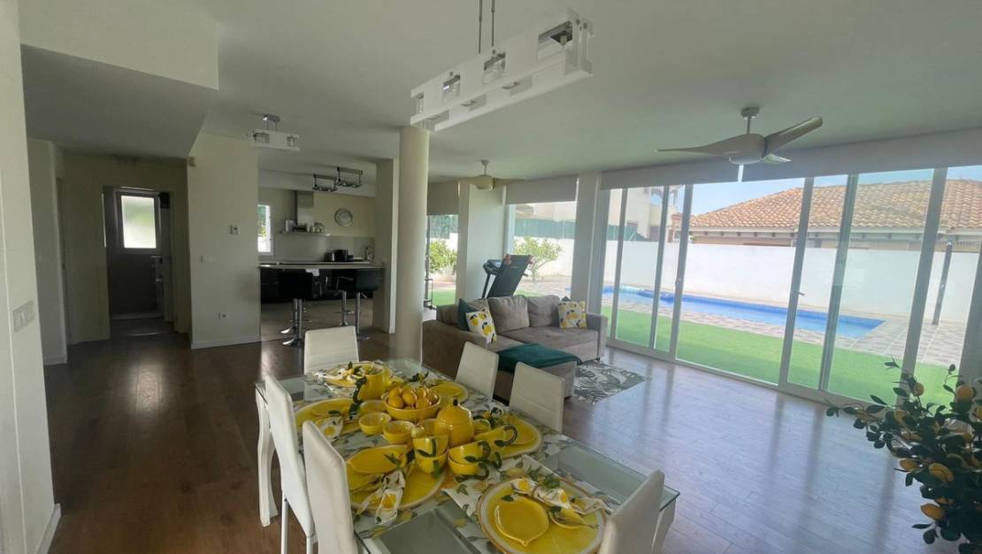 Sale - Villa - Bigastro