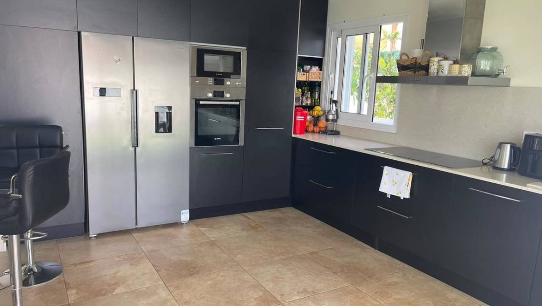 Sale - Villa - Bigastro