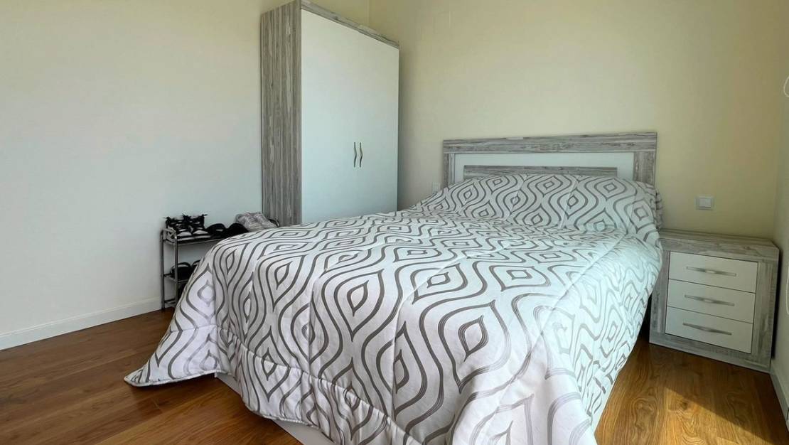 Sale - Villa - Bigastro
