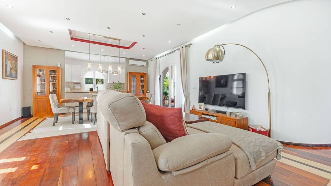 Sale - Villa - Busot - Busot Centro