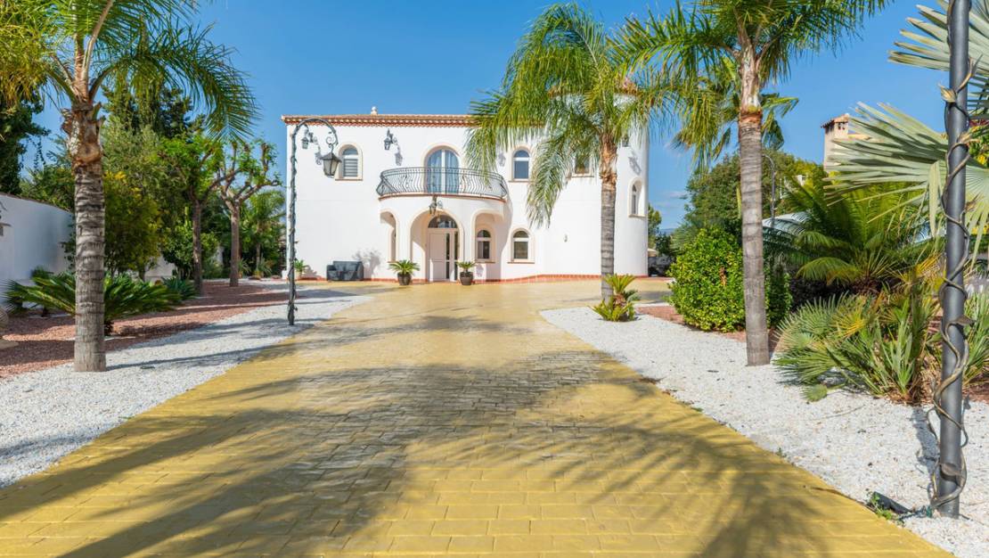 Sale - Villa - Busot - Busot Centro