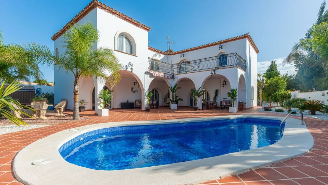 Sale - Villa - Busot - Busot Centro