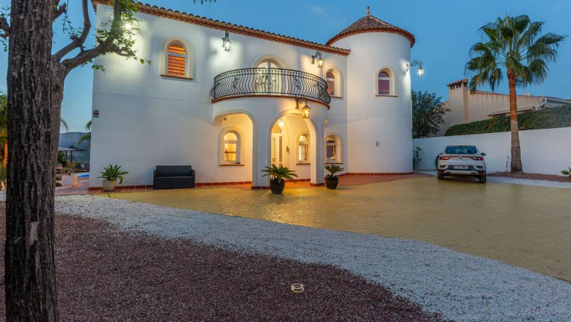 Sale - Villa - Busot - Busot Centro