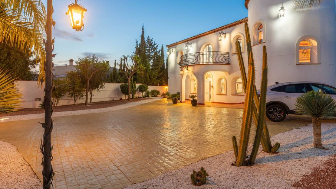 Sale - Villa - Busot - Busot Centro