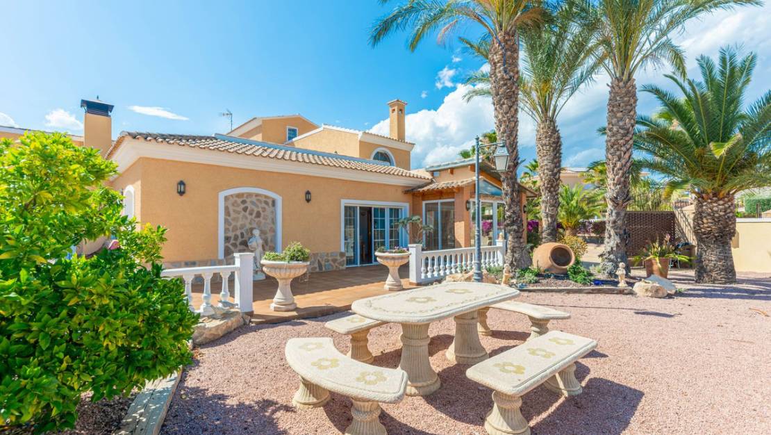 Sale - Villa - Busot - Busot Centro