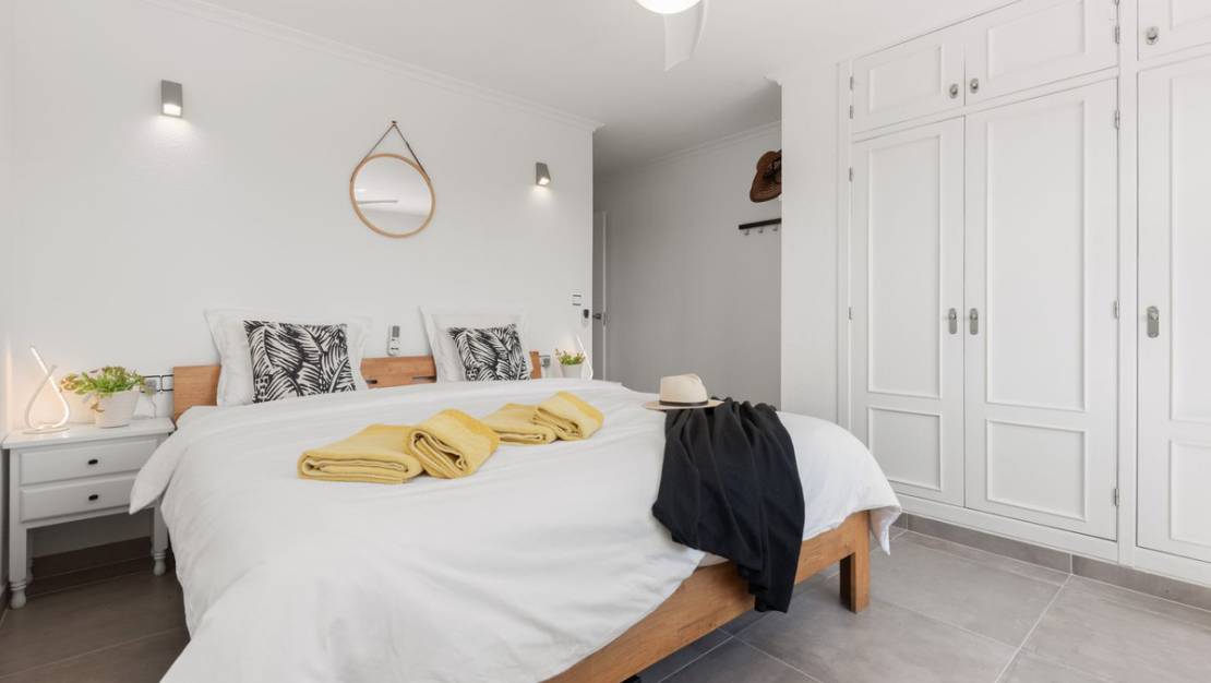 Sale - Villa - Busot - Busot Centro