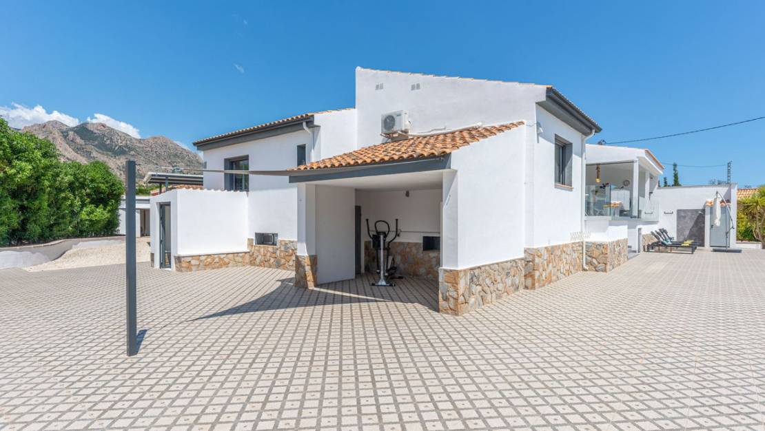 Sale - Villa - Busot - Busot Centro