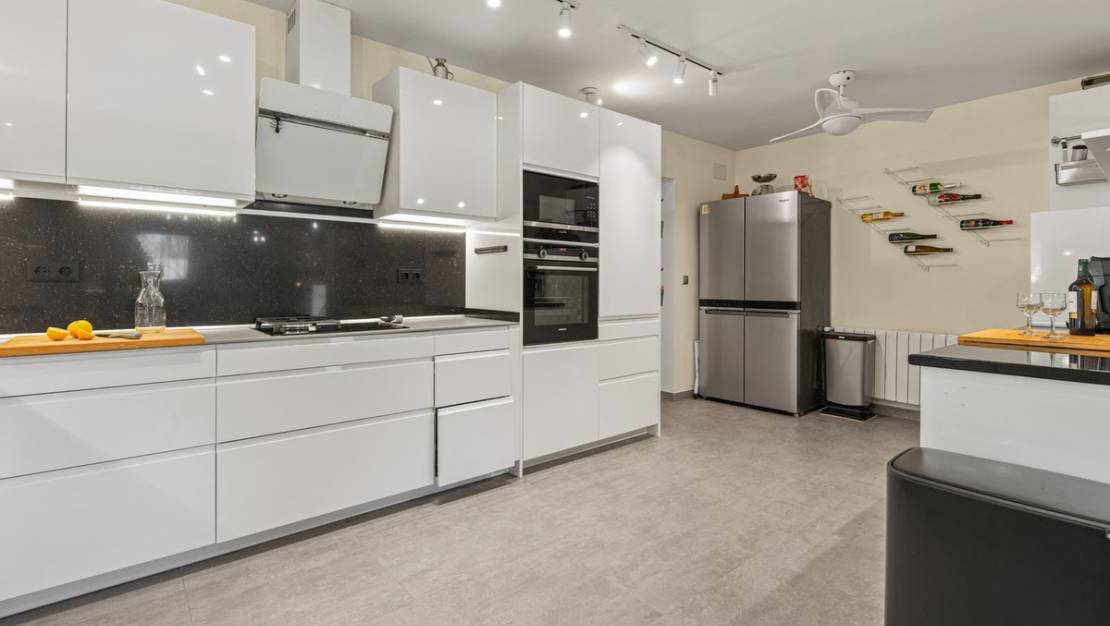 Sale - Villa - Busot - Busot Centro