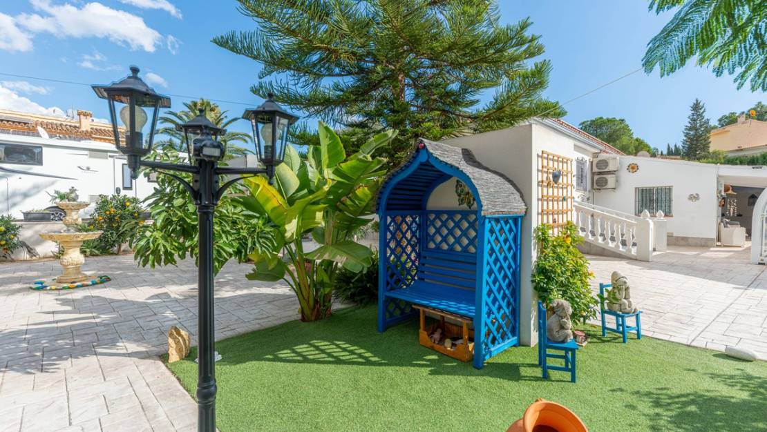 Sale - Villa - Busot - Busot Centro