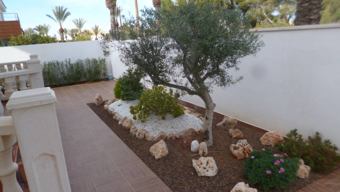 Sale - Villa - Cabo Roig