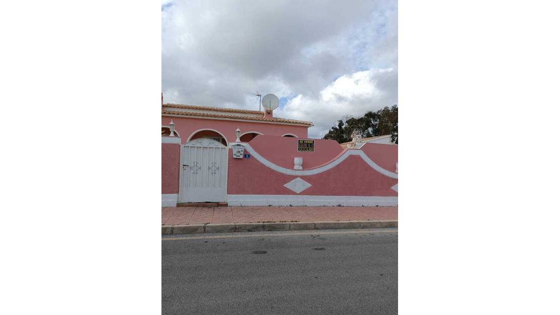 Sale - Villa - Cabo Roig