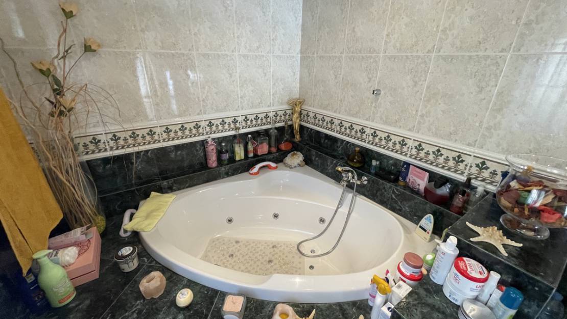 Sale - Villa - Cabo Roig