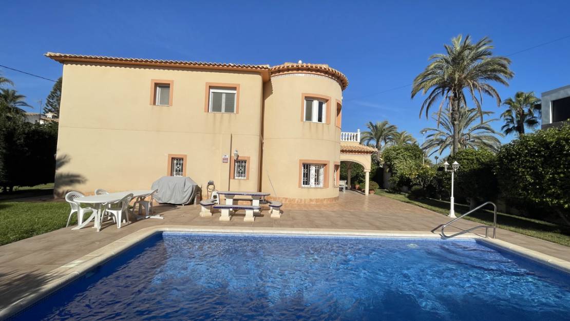 Sale - Villa - Cabo Roig