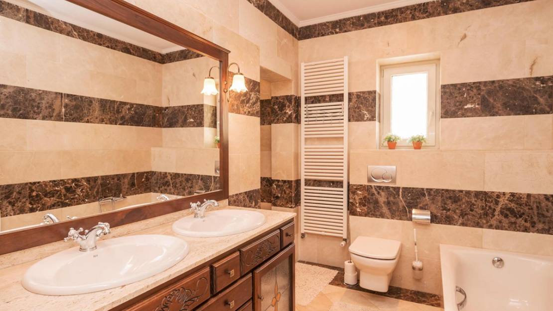 Sale - Villa - Callosa d'en Sarria - Callosa d'en Sarria Centro