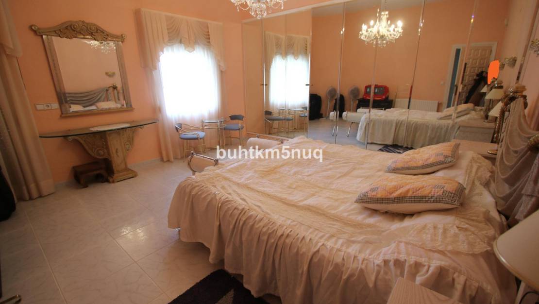 Sale - Villa - Calpe - la Canuta