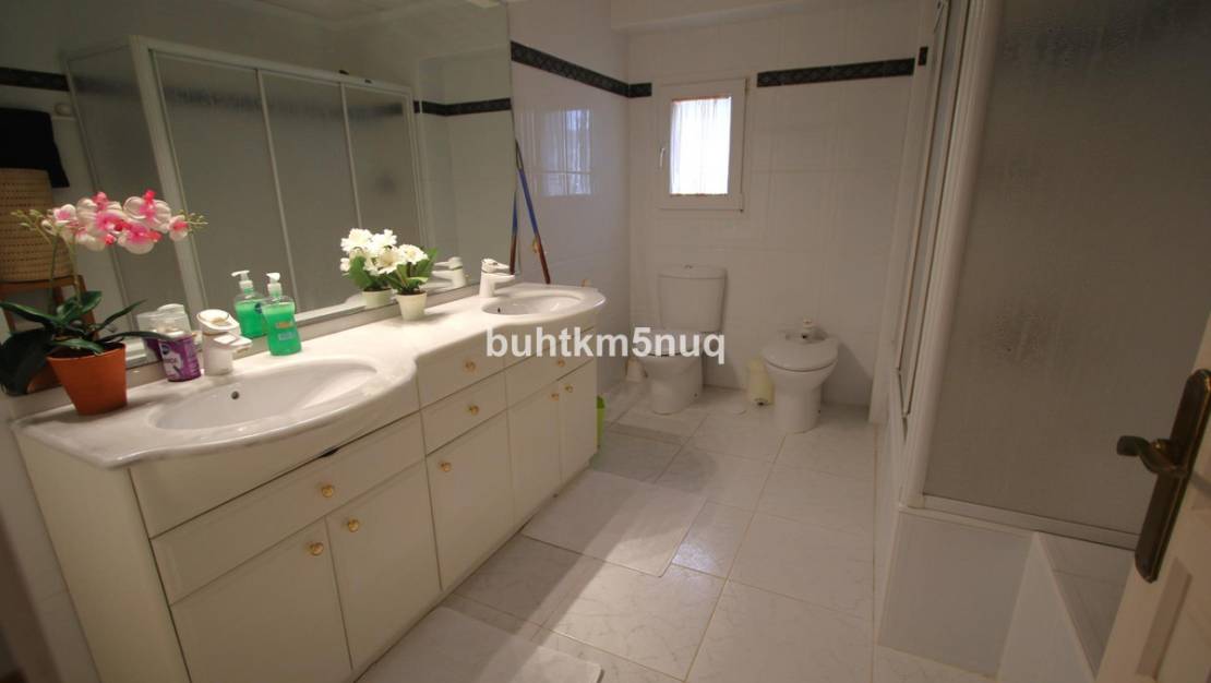 Sale - Villa - Calpe - la Canuta